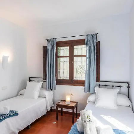 Los Jazmines By Ruralidays Holiday home *